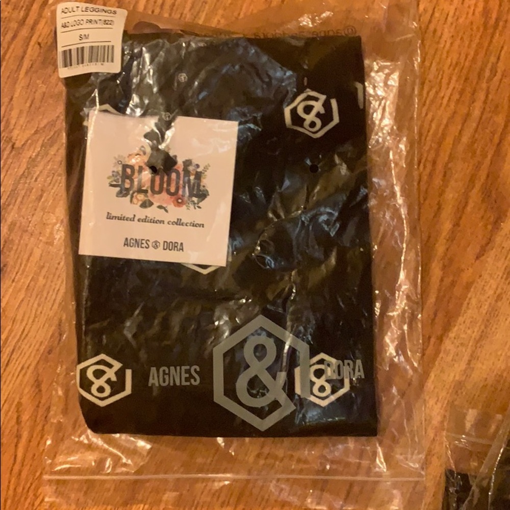 Agnes and Dora Leggings SM